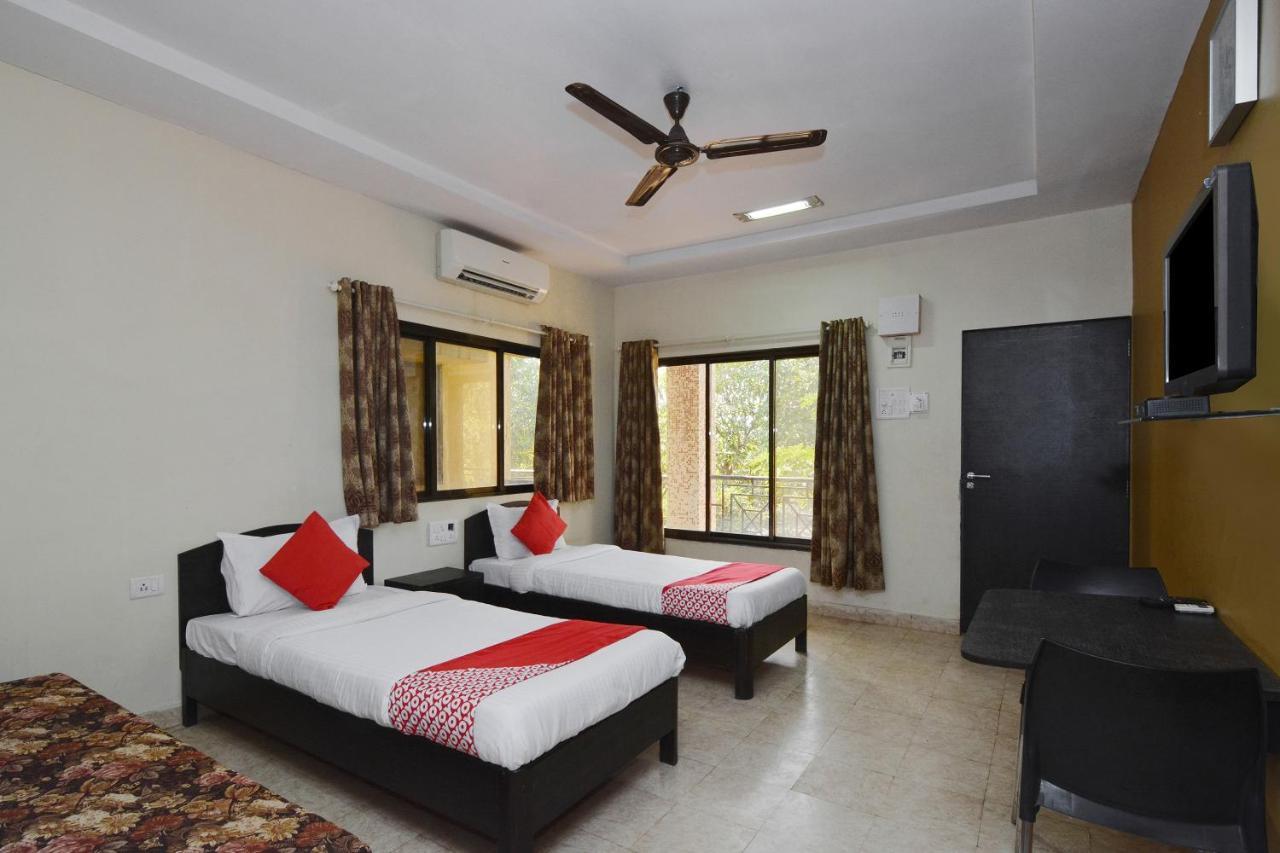 Oyo Midway Park Resort Atgaon Exterior photo