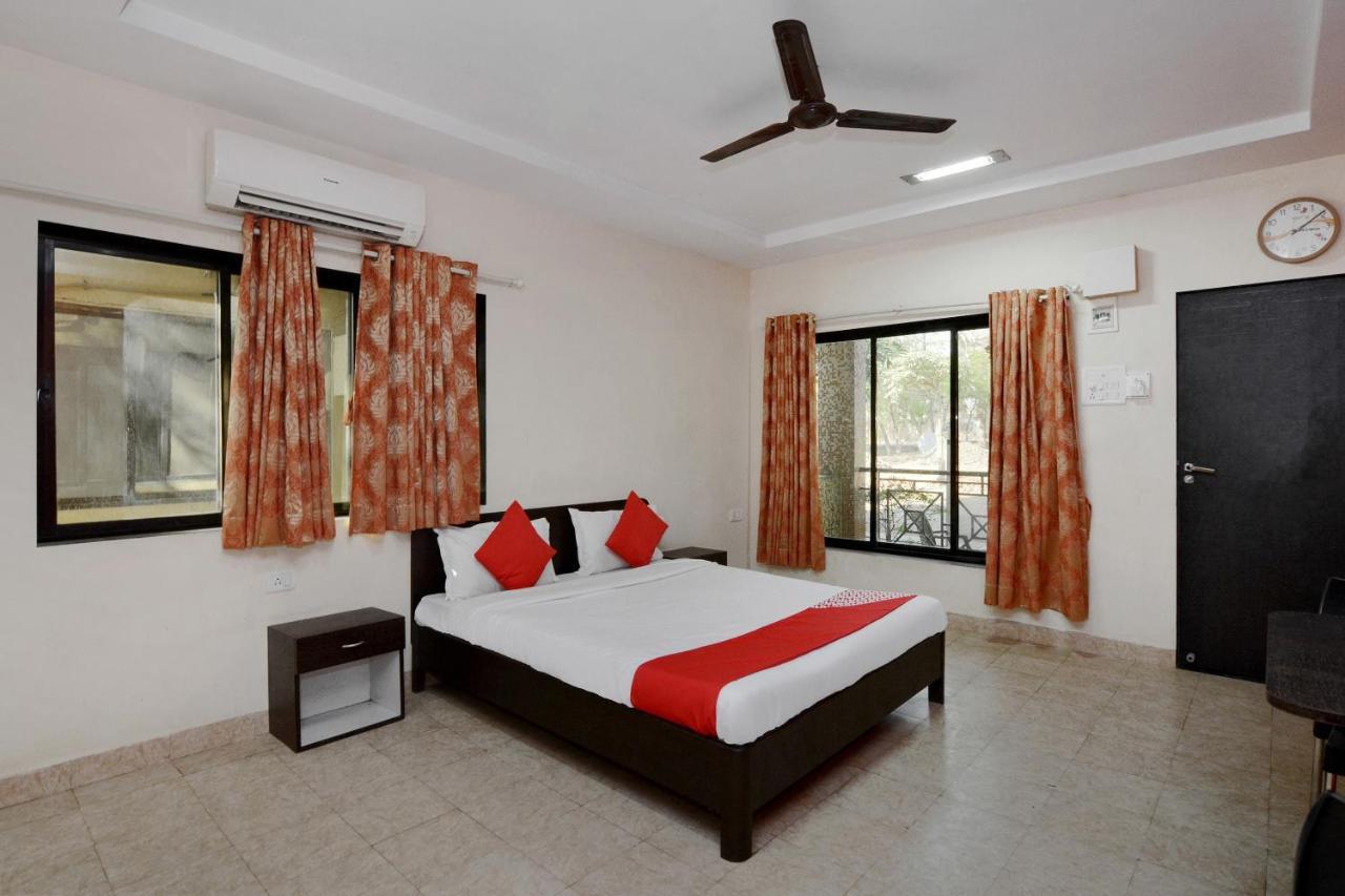 Oyo Midway Park Resort Atgaon Exterior photo