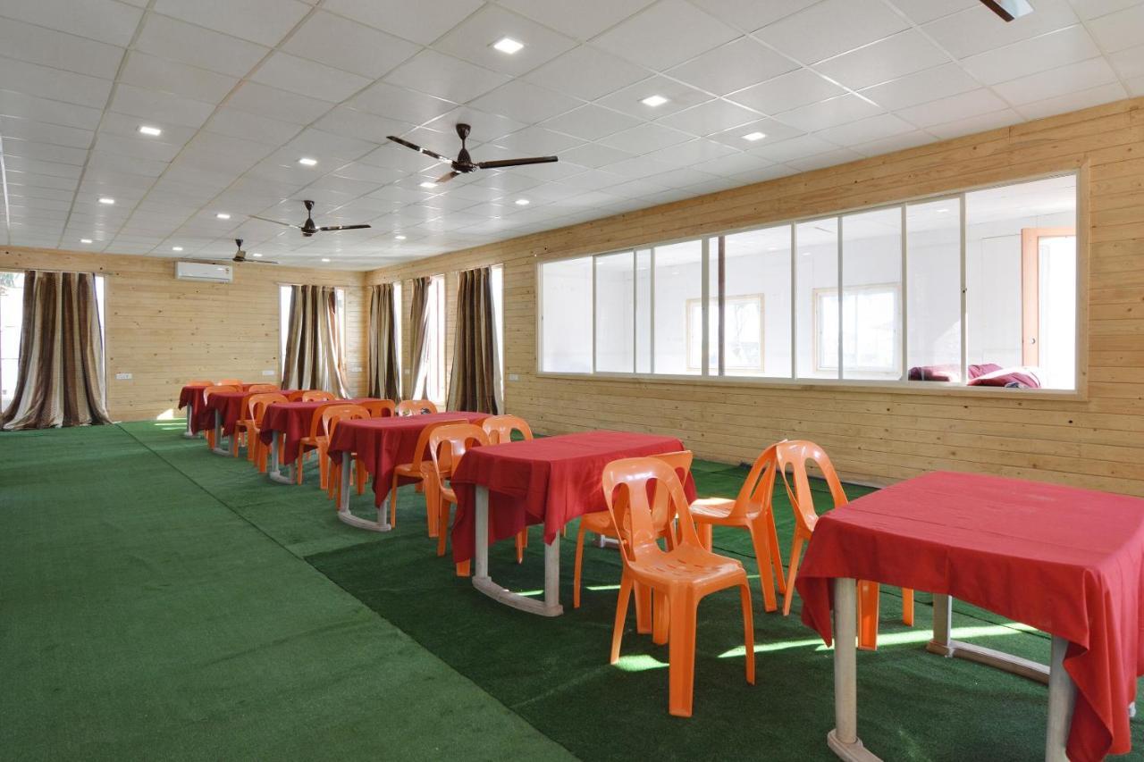 Oyo Midway Park Resort Atgaon Exterior photo